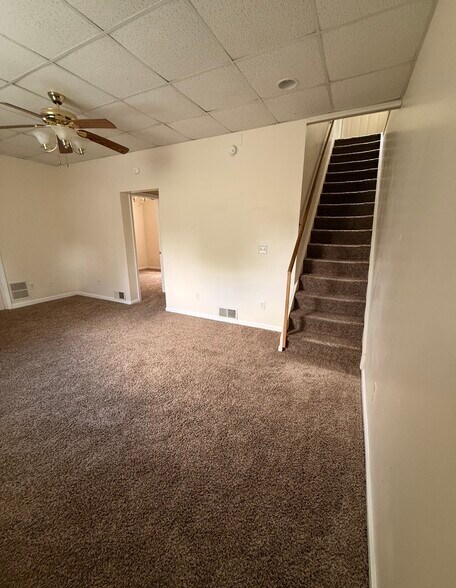 Building Photo - 426 Wygant Rd