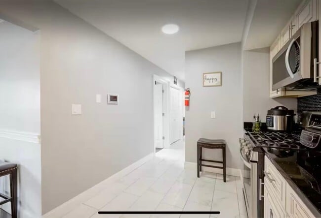 Building Photo - 3627 John F. Kennedy Blvd