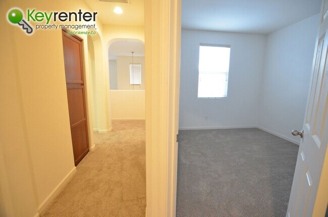 Building Photo - 3157 Lea Sterling Way
