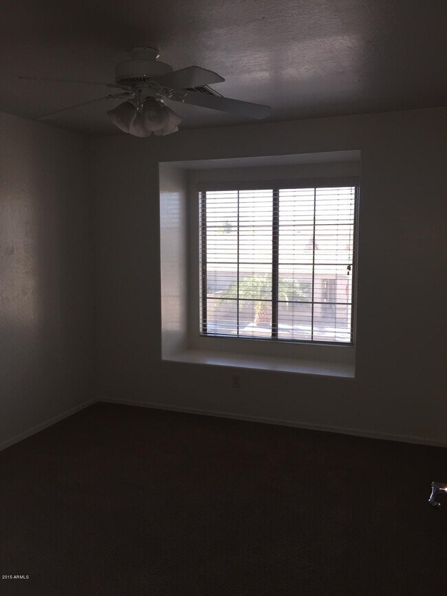 Building Photo - 15143 N 172nd Dr