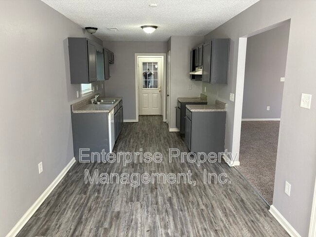Building Photo - 4429 S Cedar Bark Cove