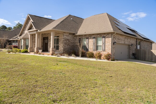 Building Photo - 9599 Pebble Stone Dr