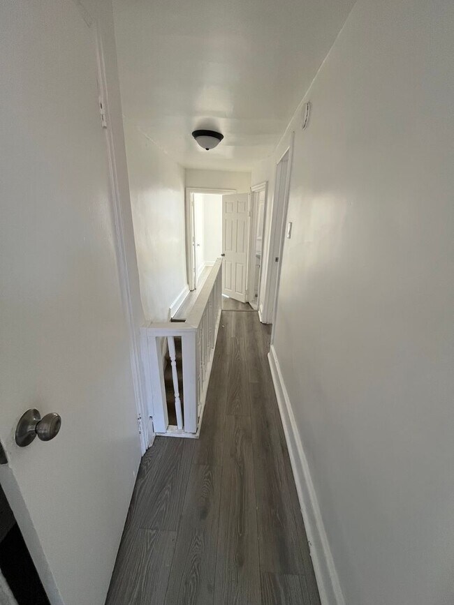 Building Photo - Beautiful Home - North Philadelphia