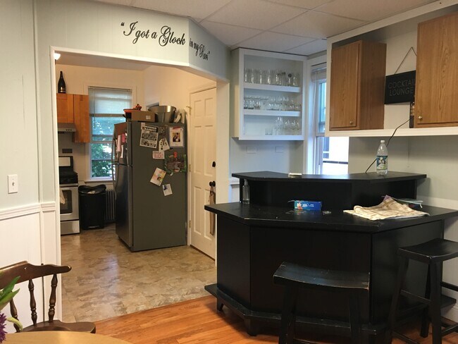 dining - 11 Westford St