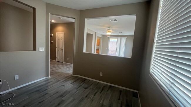 Building Photo - 7299 Forest Village Ave
