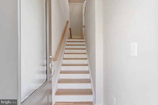 Building Photo - 1791 Cherry Birch St