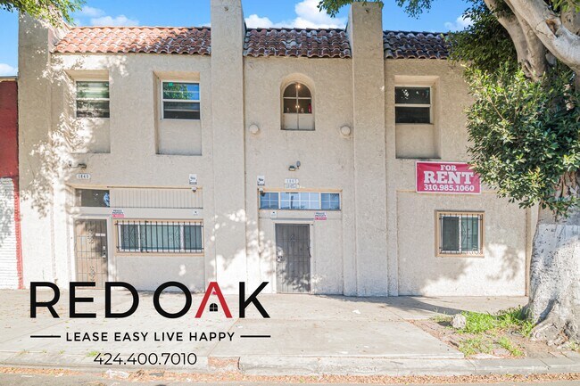 Building Photo - 1847 1/2 W Florence Ave