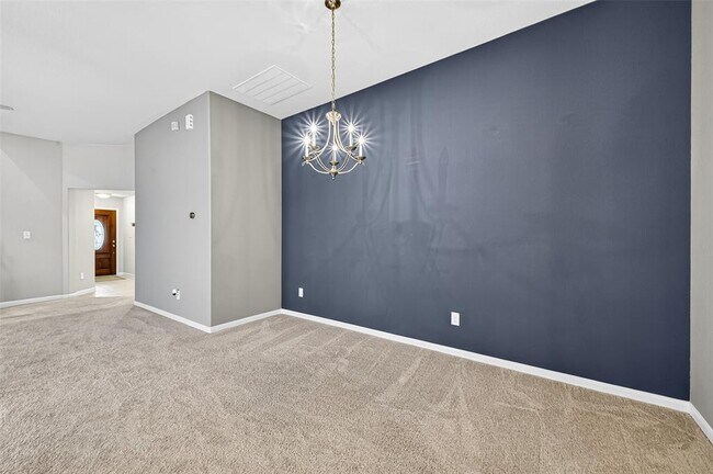Building Photo - 18214 Almond Place Lane