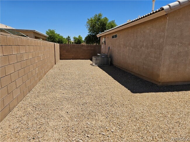 Building Photo - 4783 Whitegate Pl