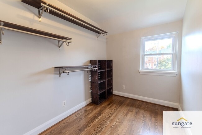 Building Photo - 258 Ridge Ave