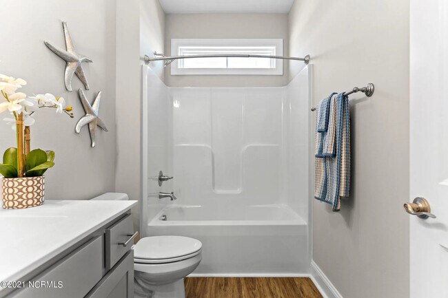 Building Photo - 332 Gannet Pl