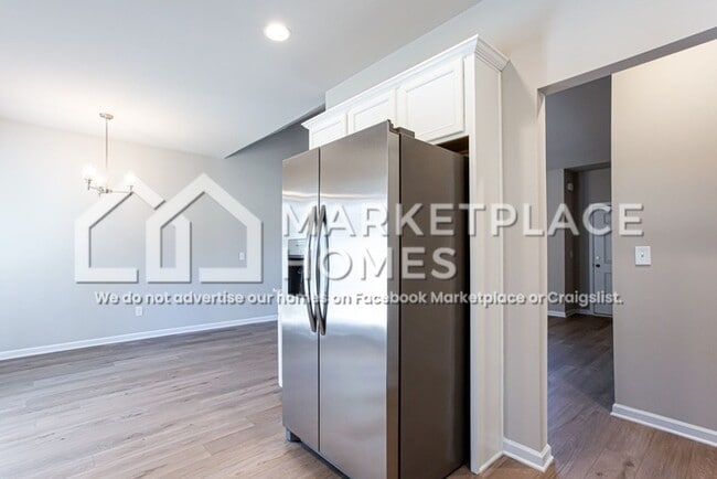 Building Photo - 234 W L Miller Dr