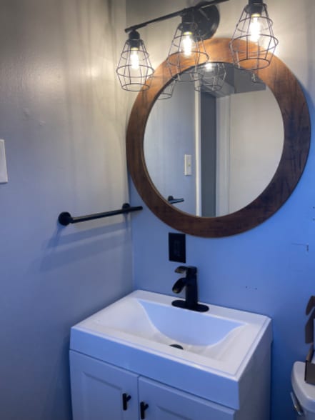 Building Photo - 207 Monroe Dr