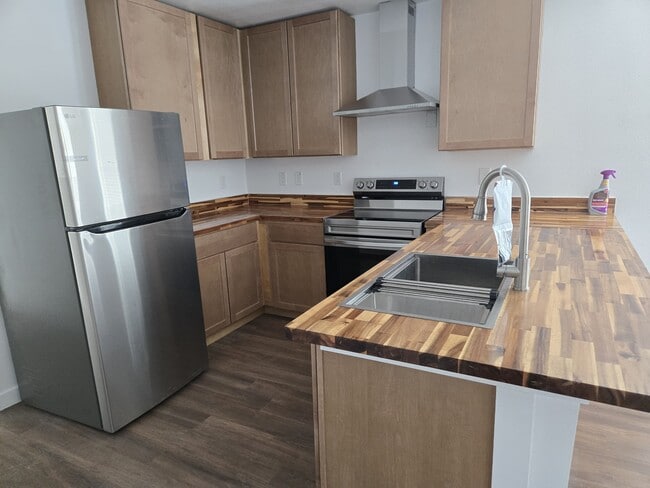 Building Photo - 2506 Southland St