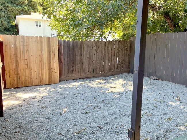 Building Photo - 615 Rancheria Dr