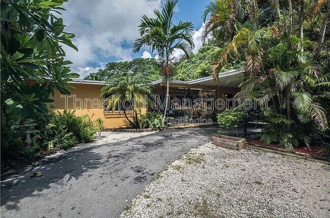 Building Photo - 6910 SW 64th Ave