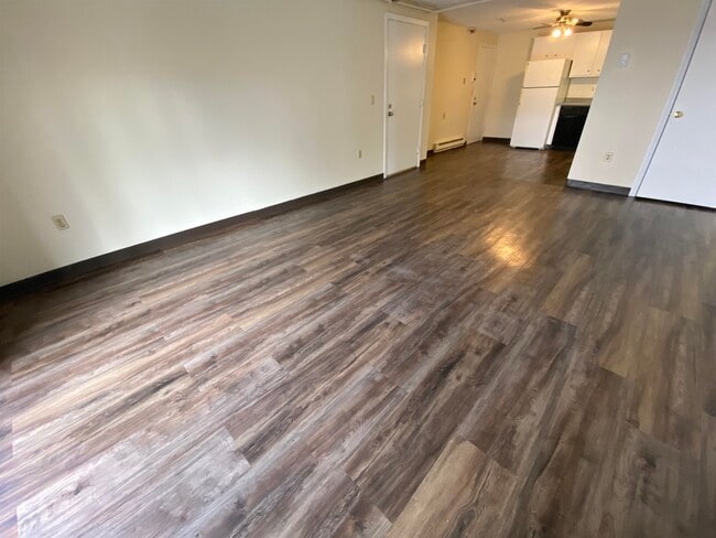 Building Photo - 29 Capron Rd