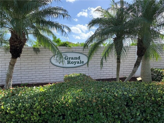 Building Photo - 200 Grand Royale Cir