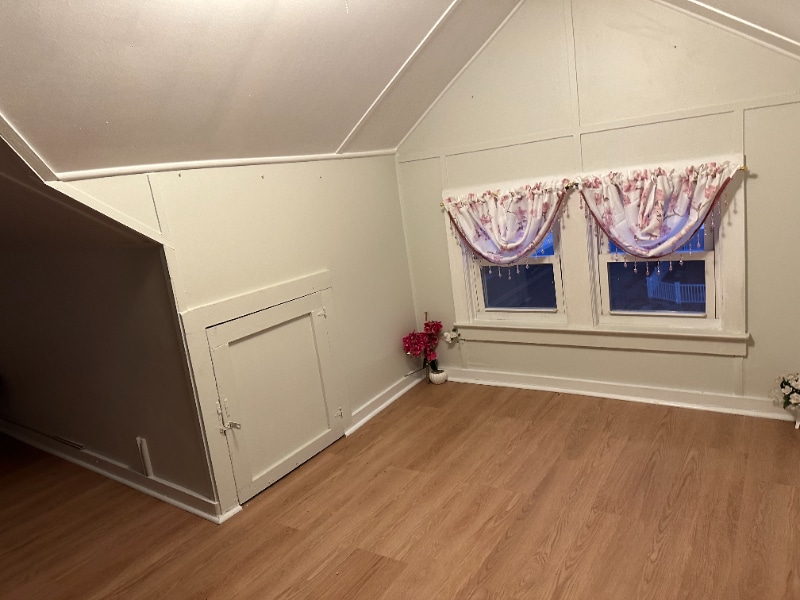 Building Photo - 269 N 1st Ave