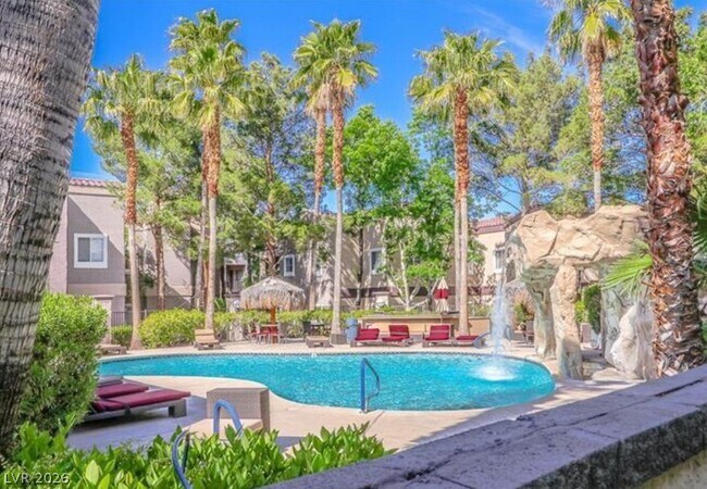 Building Photo - 5250 S Rainbow Blvd