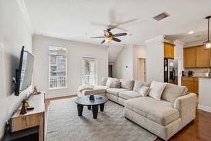 Building Photo - 4543 Bay Spring Ct