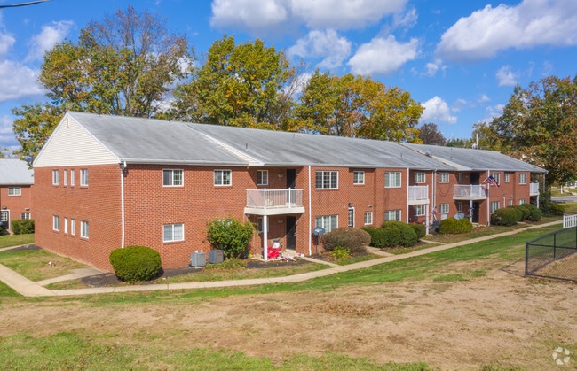 Building Photo - The Bradford
