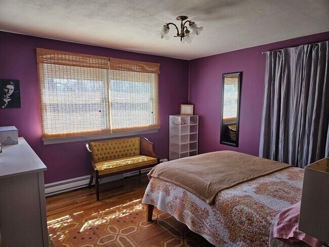 Building Photo - 13 Mitchell Rd