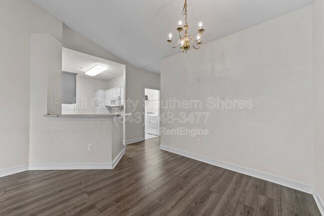 Building Photo - 119 Fountain Pointe Ln