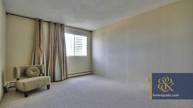 Building Photo - 1200 Gough St