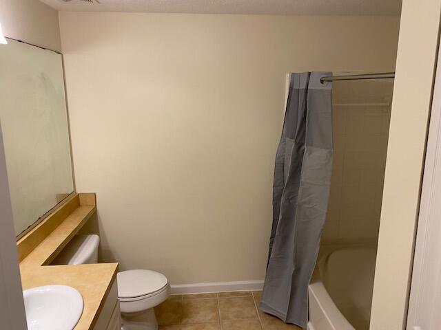 Building Photo - 9857 Baywinds Blvd