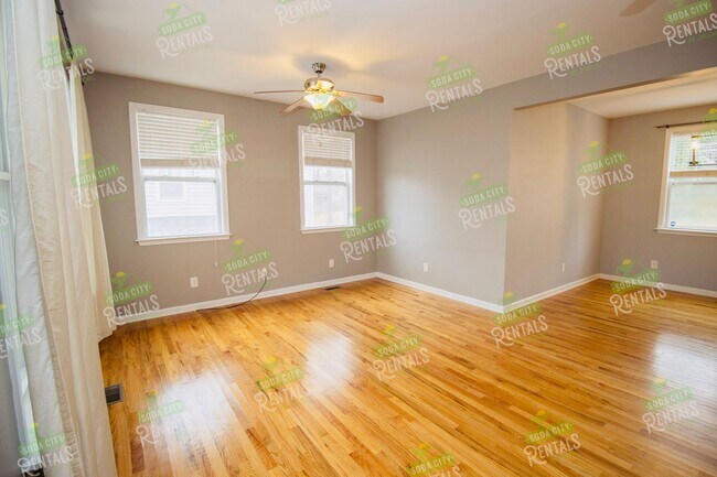 Building Photo - Pre-Lease for July 15 2026- 3 Bedroom, 2.5...