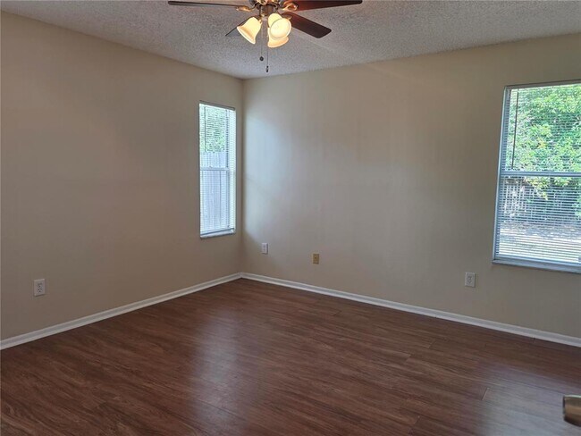 Building Photo - 8507 Caledesi Island Dr