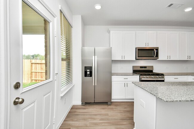 Building Photo - 16150 Elbridge Ct