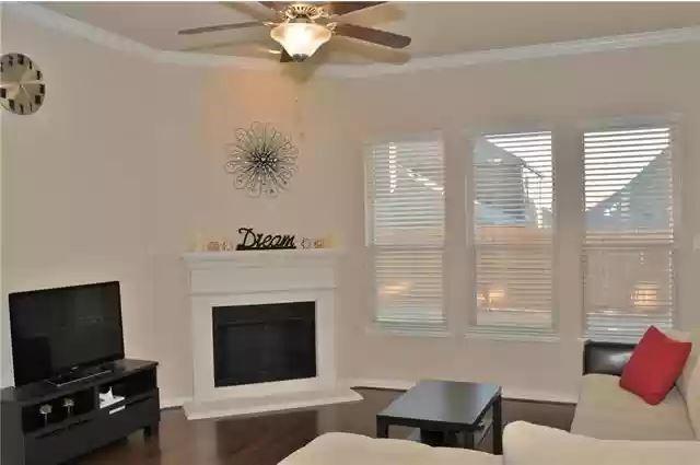 Building Photo - 16328 Amistad Ave