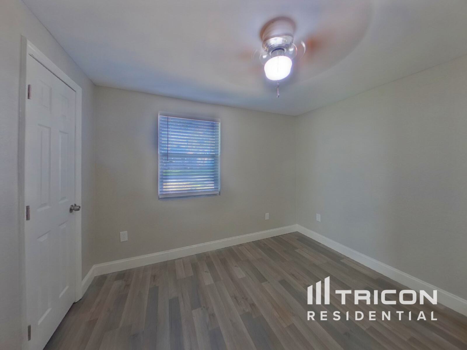 Building Photo - 14402 13th St