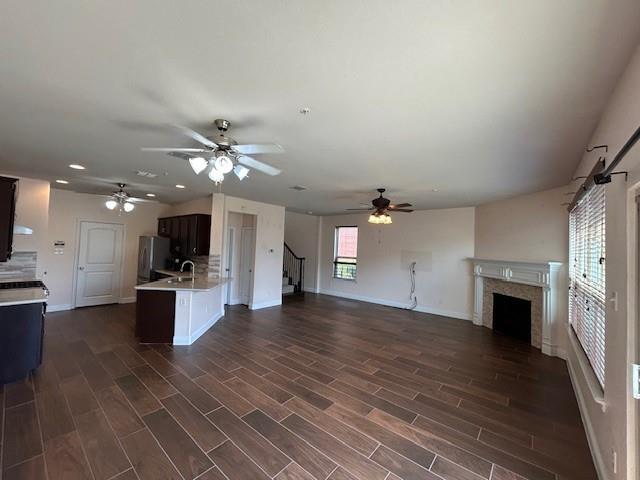 Building Photo - 452 Hunt Dr