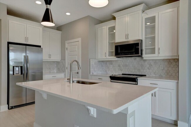 Building Photo - 112 Seagrass Isle