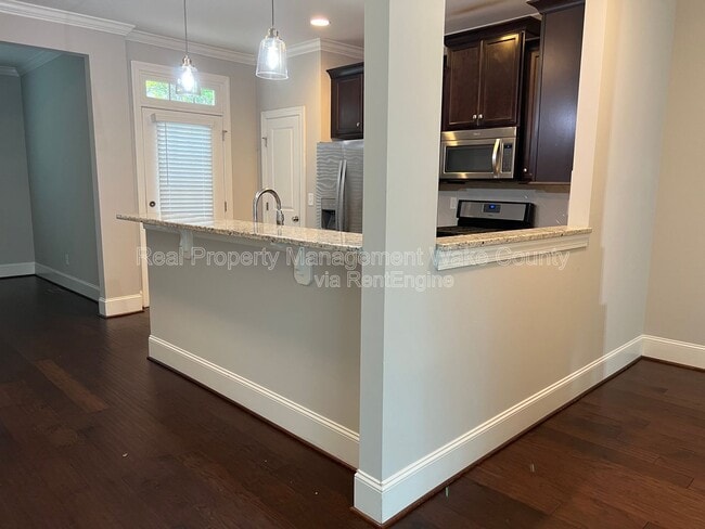 Building Photo - 2805 Plumfield Pl