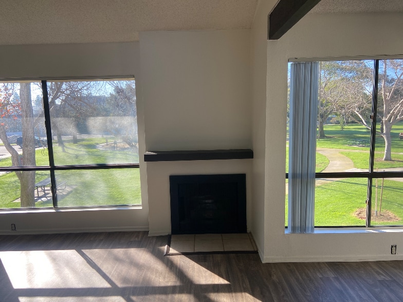 Building Photo - 2151 Pacific Ave