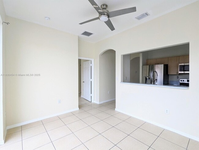 Building Photo - 10968 SW 236th Terrace