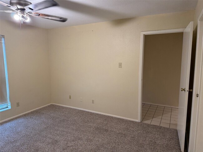 Building Photo - 14777 Wunderlich Dr