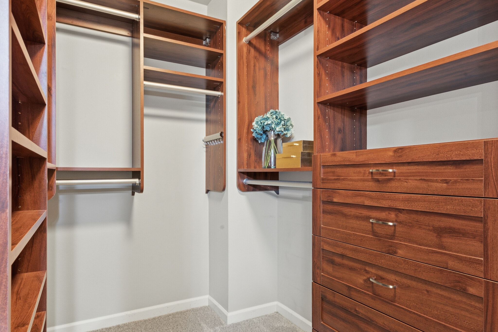 Building Photo - 12325 NE 86th Way