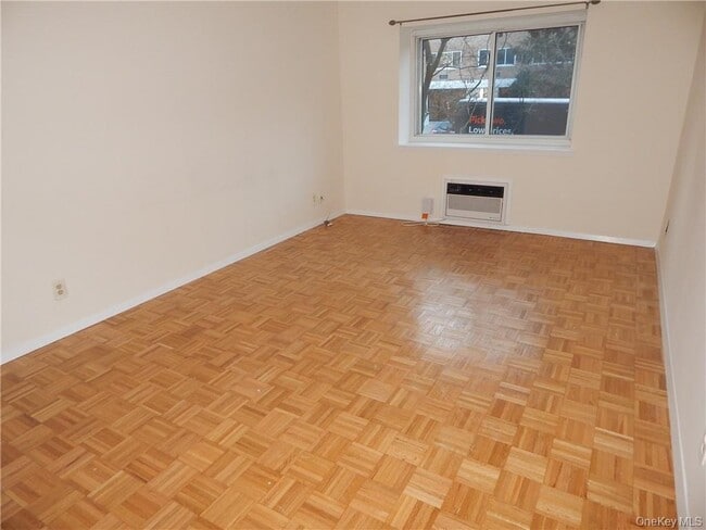 Building Photo - 414 Benedict Ave