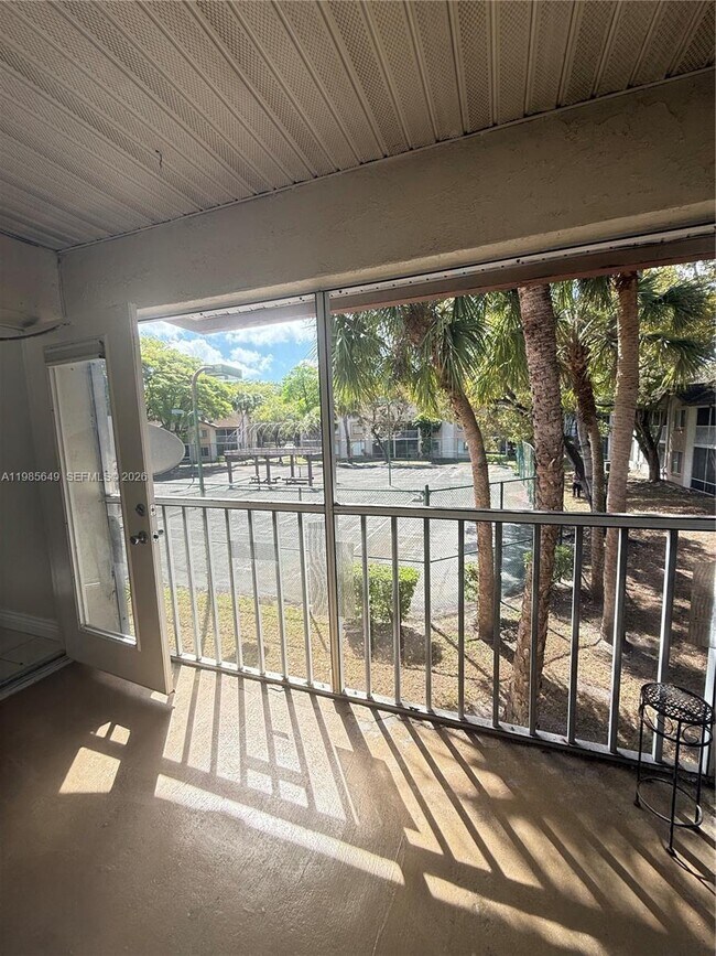 Building Photo - 14030 SW 91st Terrace