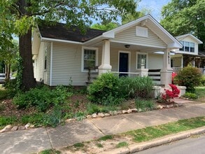 Building Photo - SHORT TERM HOME RENTAL AVAILABLE IN DESIRABLE HAYES BARTON/MIDTOWN--RANCH--3 BEDROOMS-2 BATHS--RO...