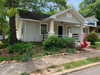 Building Photo - SHORT TERM HOME RENTAL AVAILABLE IN DESIRABLE HAYES BARTON/MIDTOWN--RANCH--3 BEDROOMS-2 BATHS--RO...