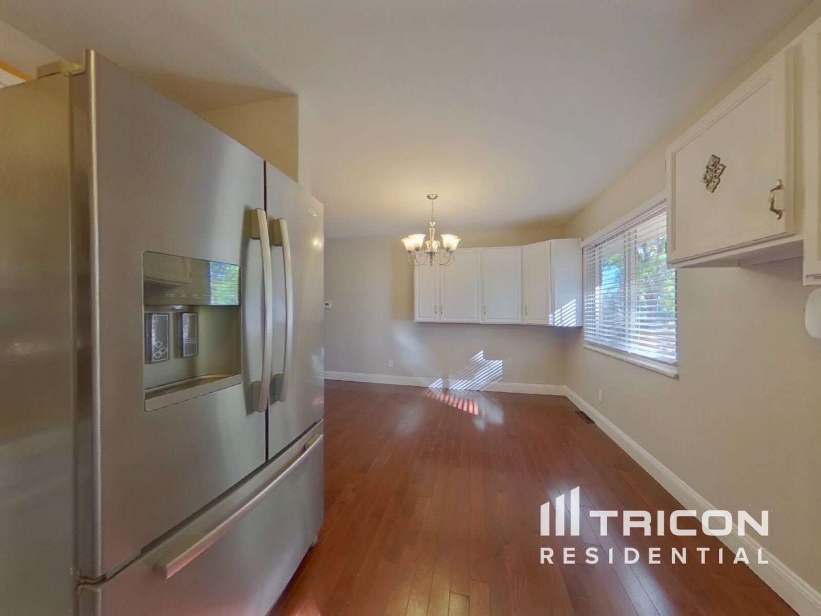 Building Photo - 3134 S Richfield St