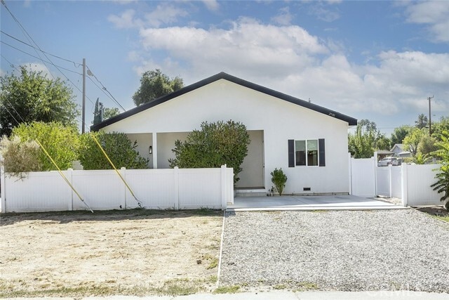 Building Photo - 25101 Vermont Dr