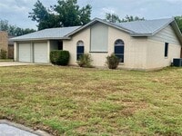 Building Photo - 1806 Sierra Dr