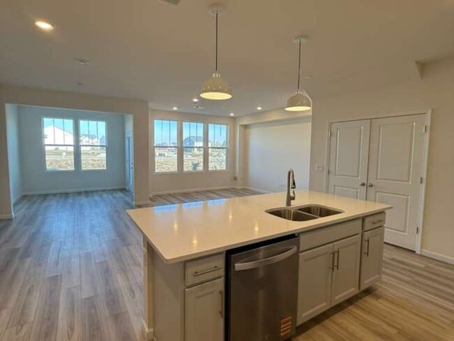 Building Photo - 672 Switchgrass Wy